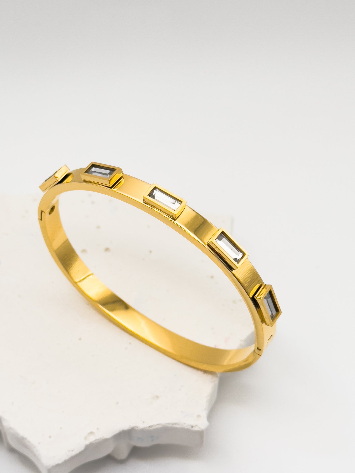Avara Lumia Baguette Gold Bangle