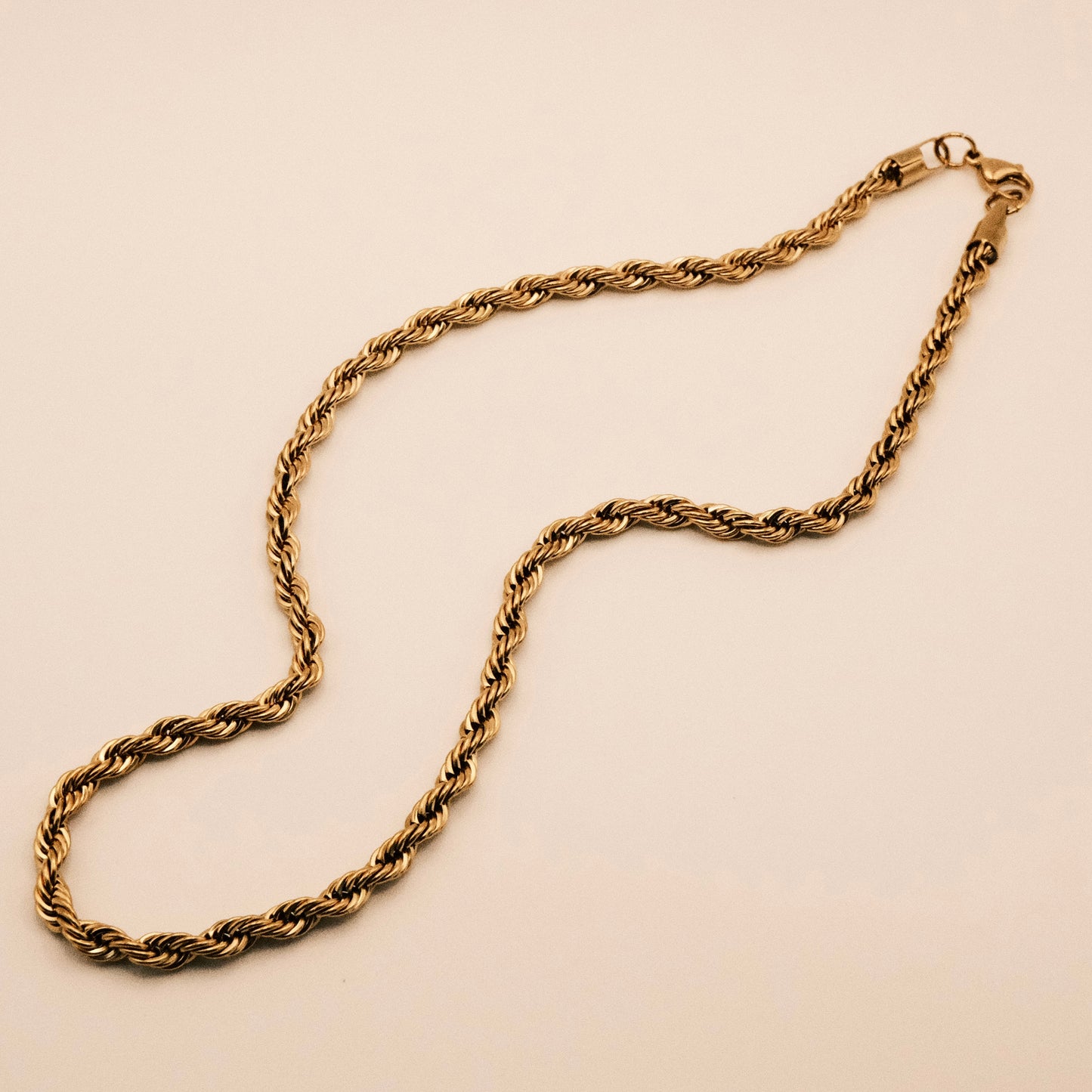 Sunna Twisted Chain Necklace