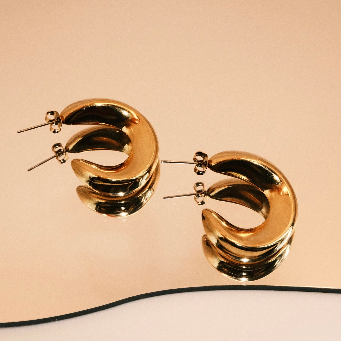 Anya Chunky C Hoop Earrings