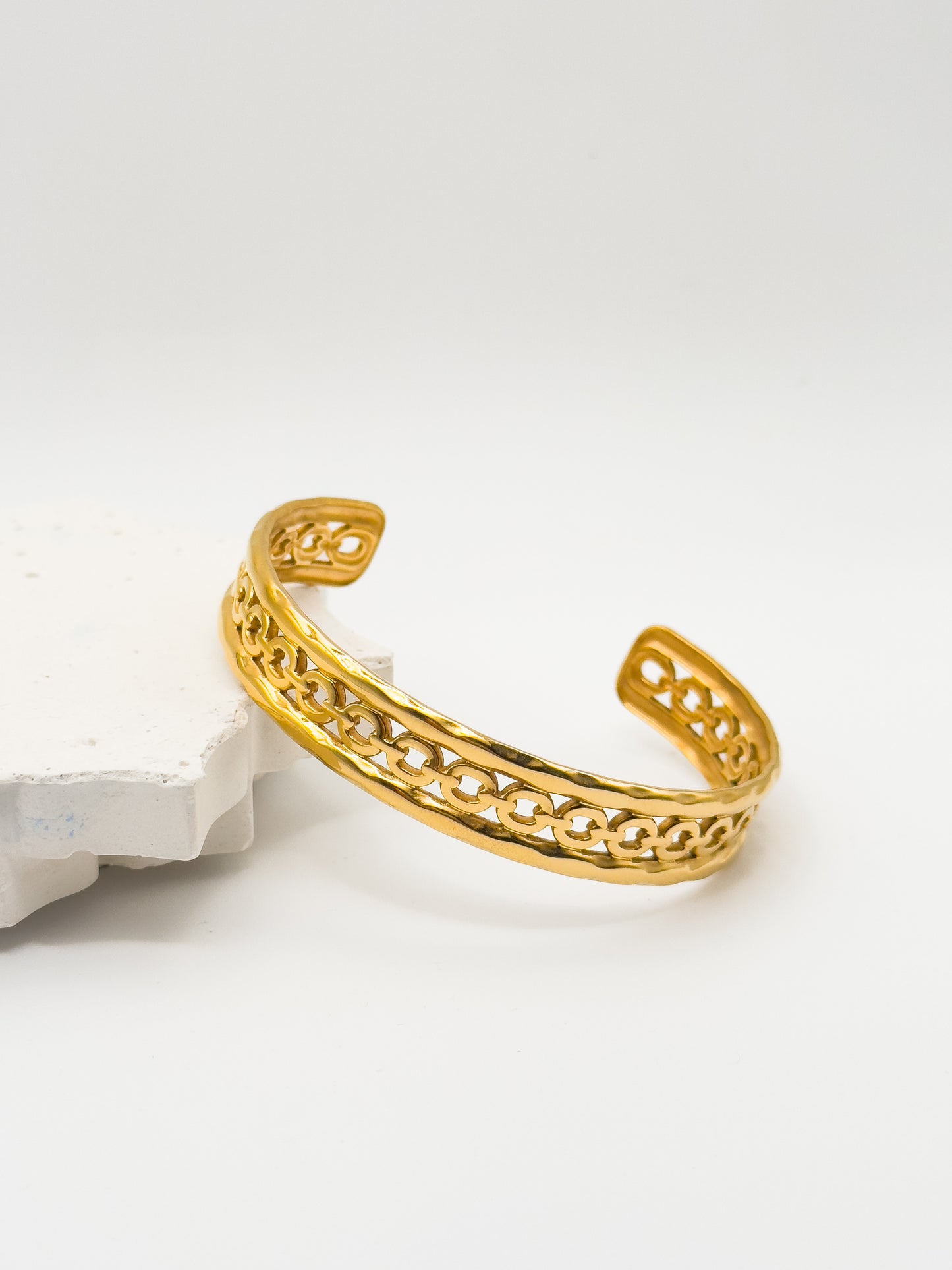Oro Premium Chain Link Cuff Gold Bangle