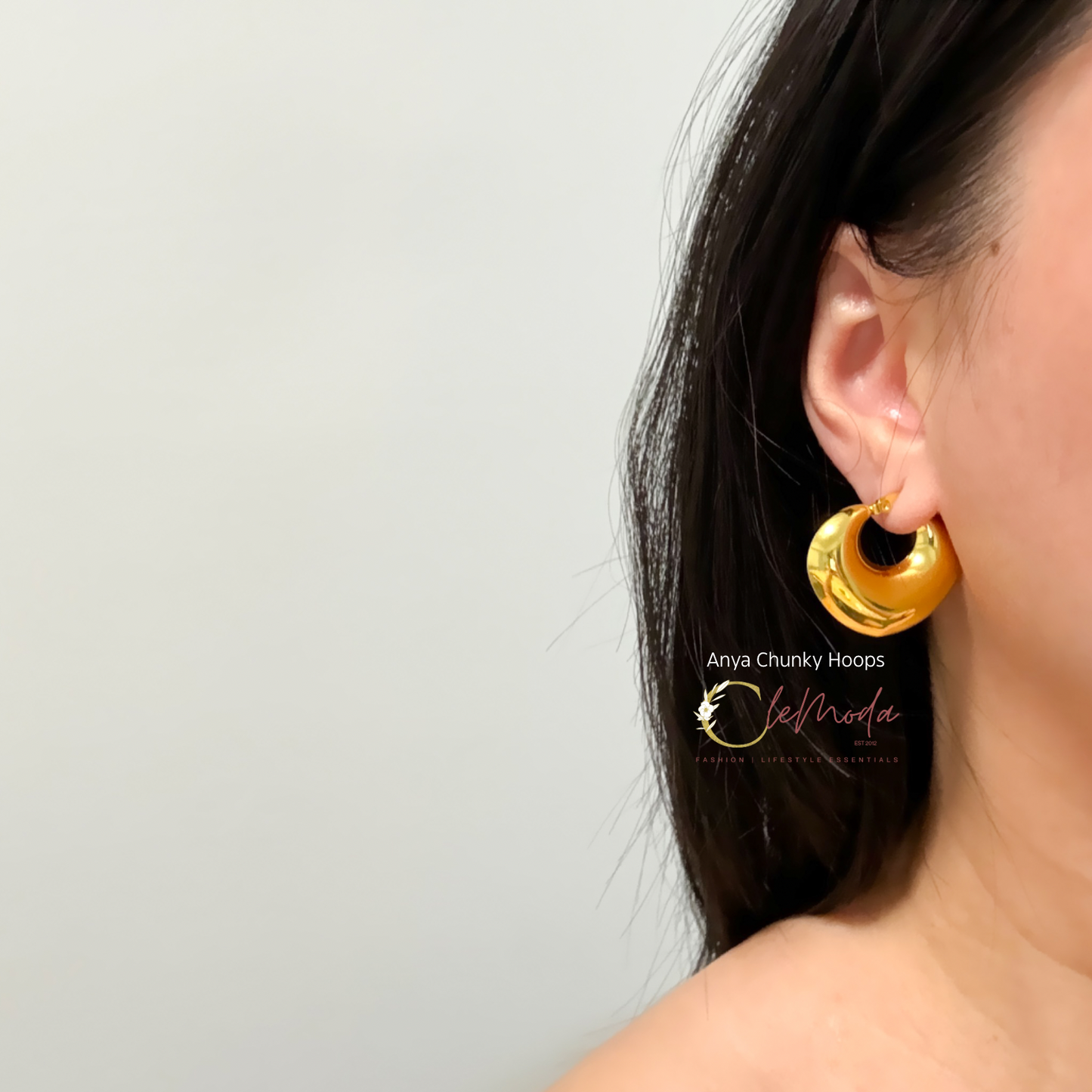 Anya Chunky Heart Hoop Earrings
