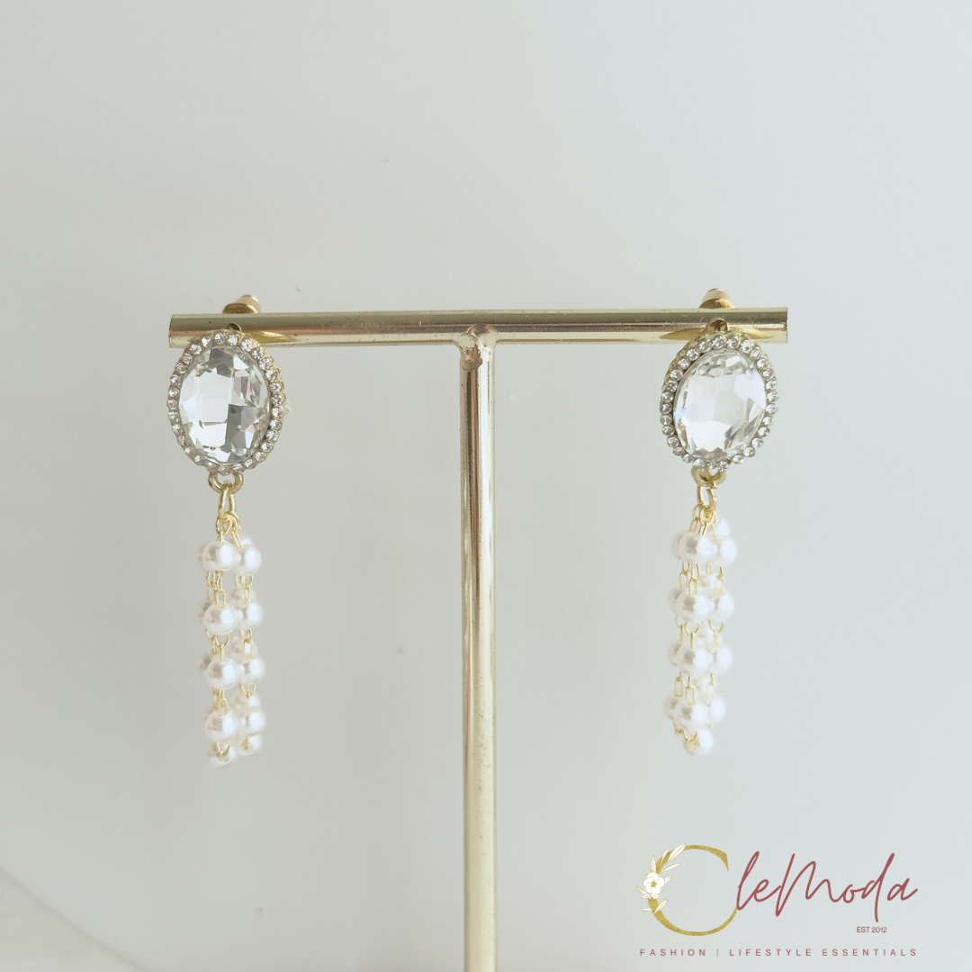 Unica Vintage Pearl Drop Earrings