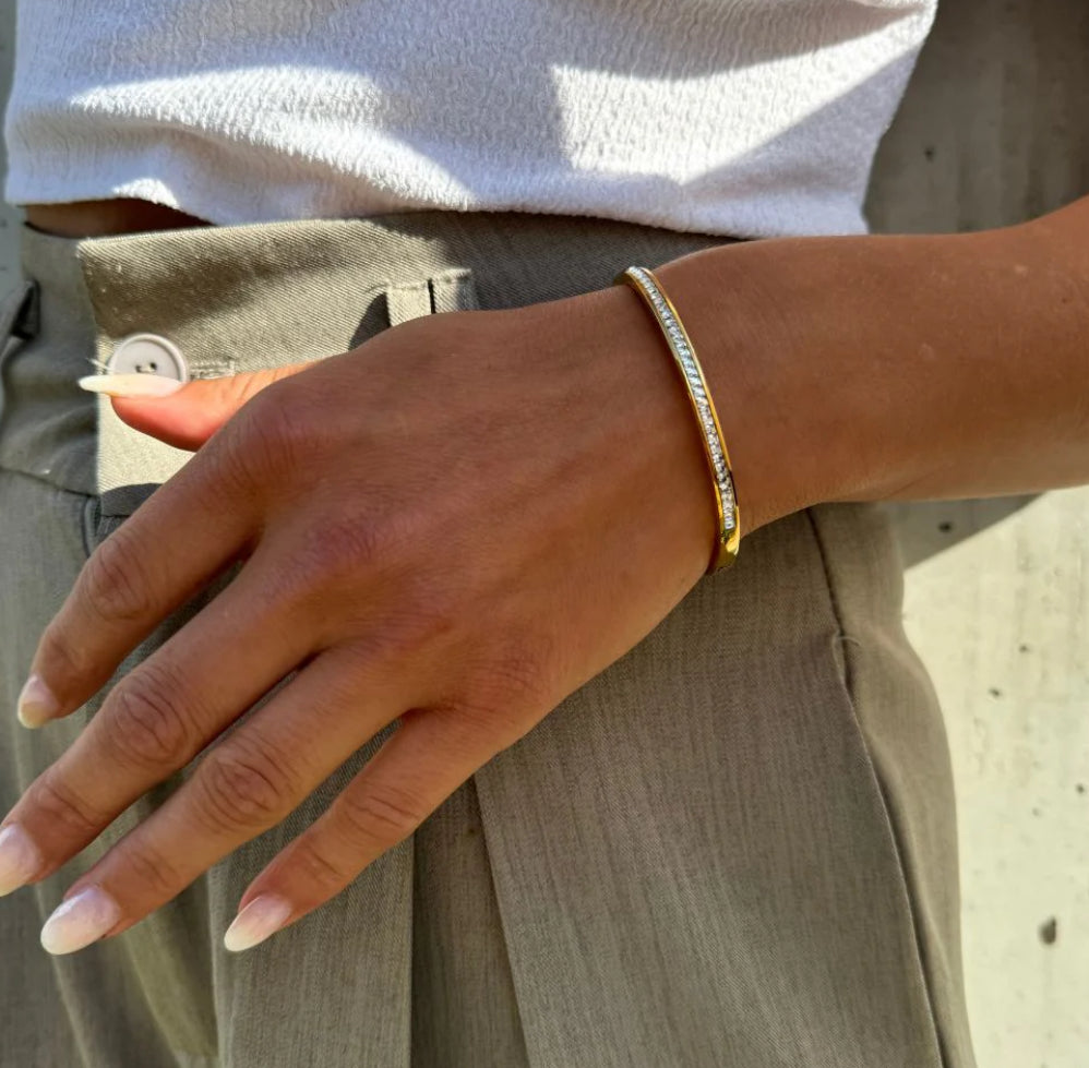 Oro Premium Lina Gold Bangle