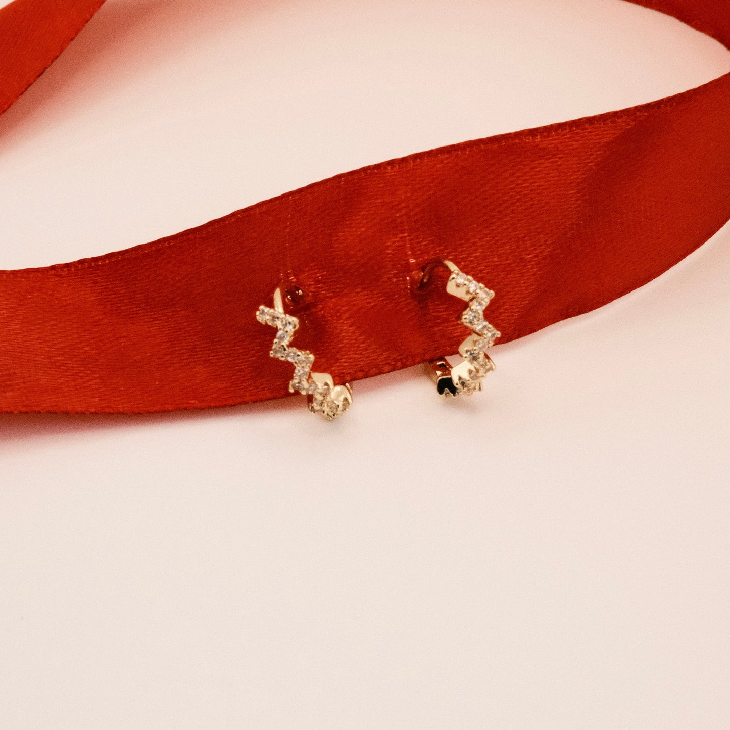 Alicia HOOPS Zircon Zigzag Earrings