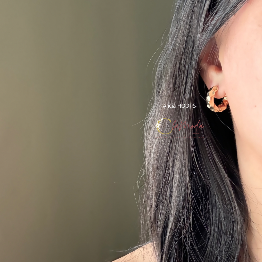 Alicia HOOPS Chunky Irregular Earrings