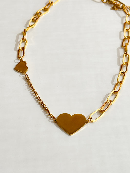 Sunna Hearts Paperclip Necklace