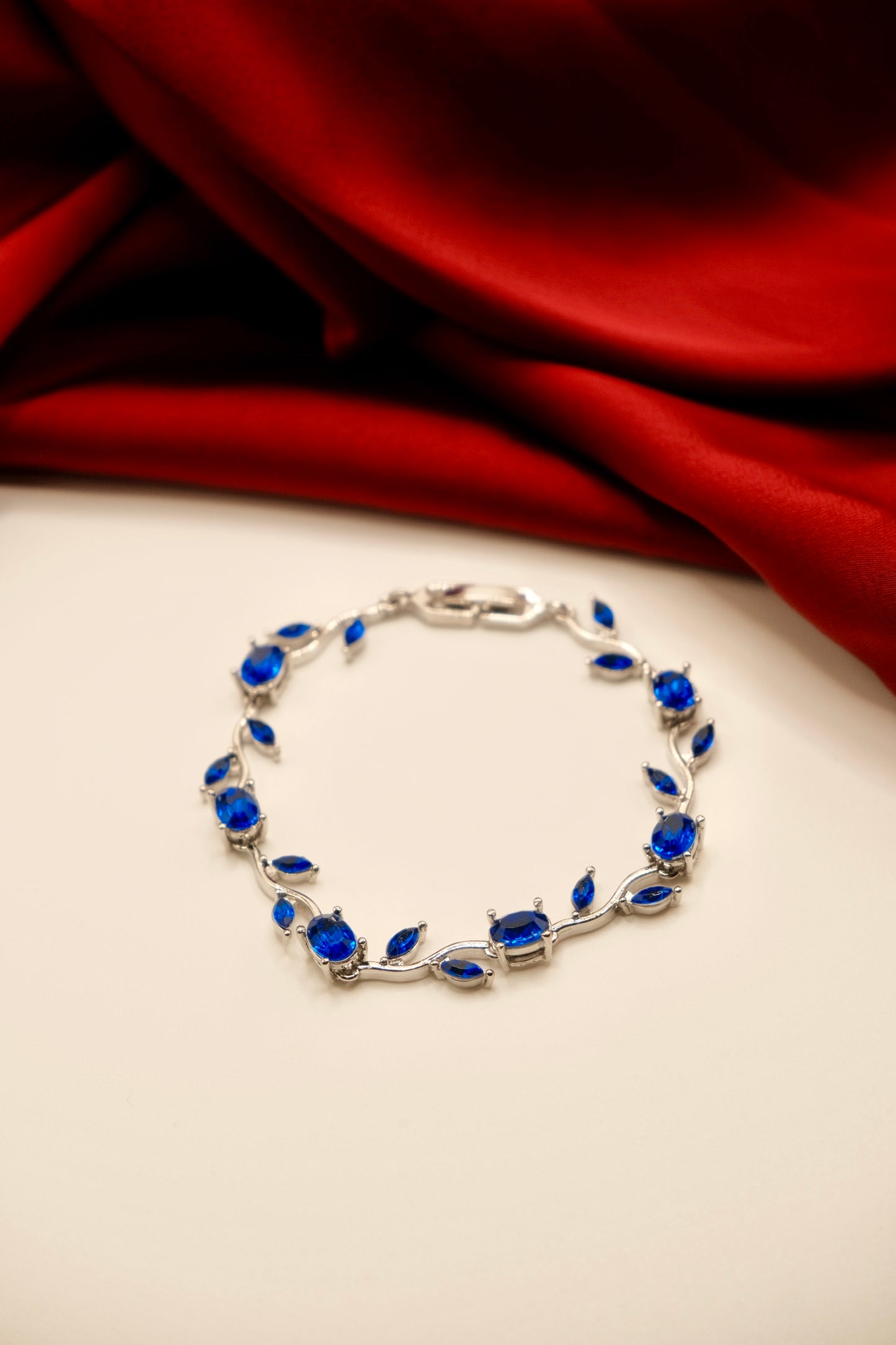 Crystal Fleur Bracelet
