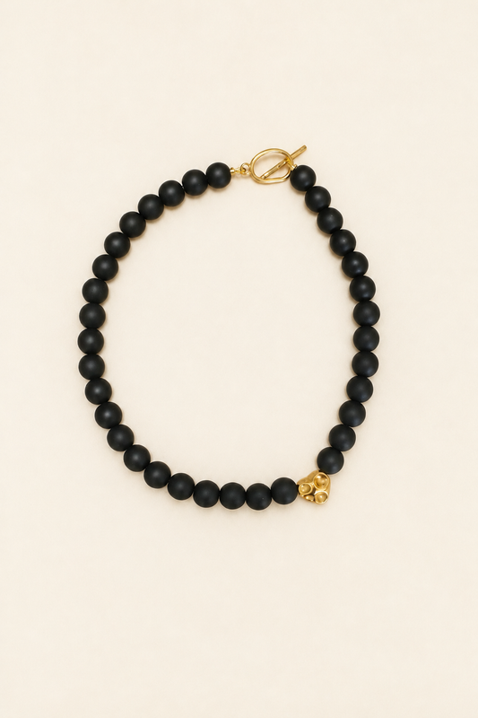Sable Necklace (Onyx)