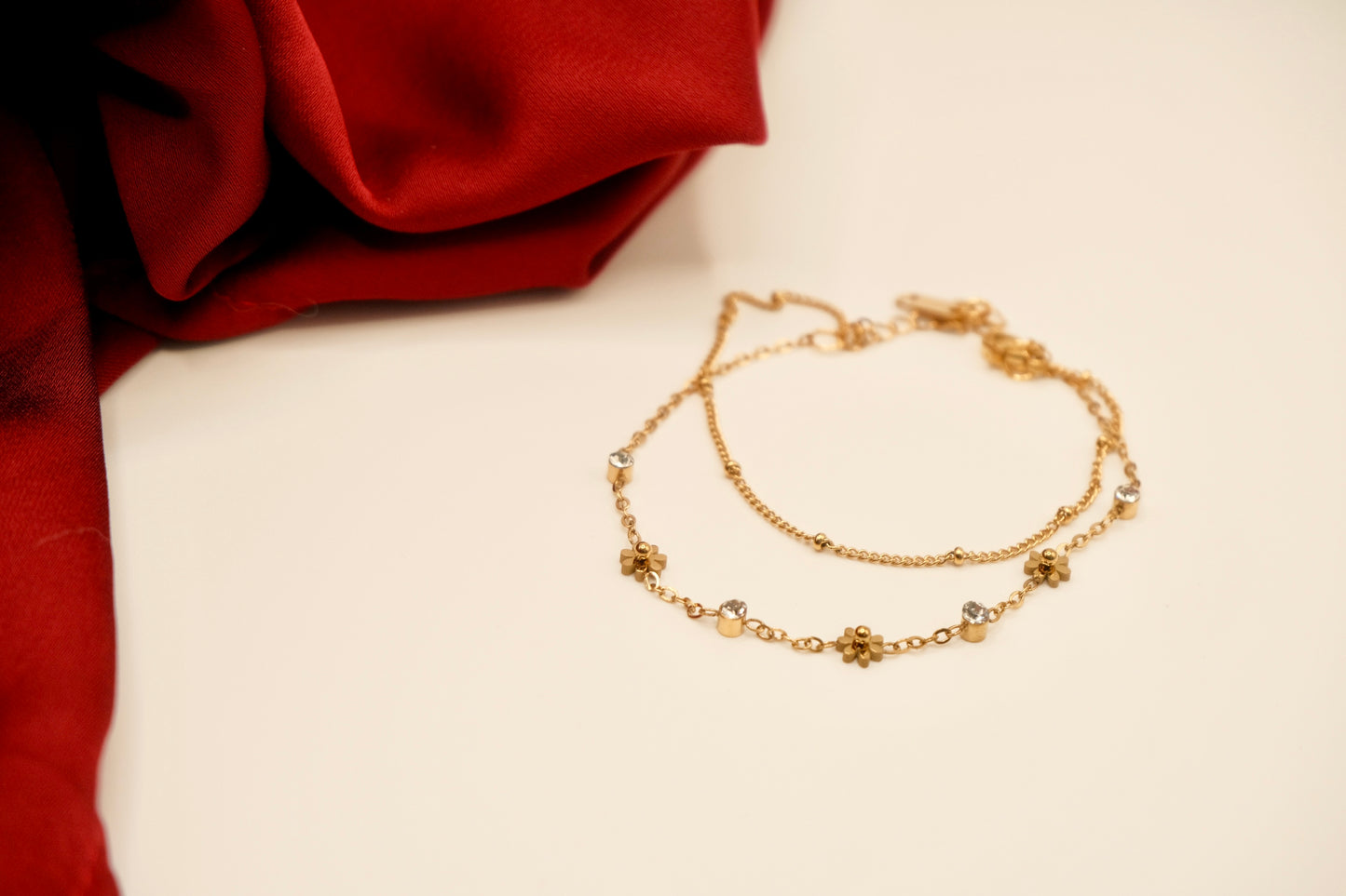 Daisy Crystal Layer Bracelet