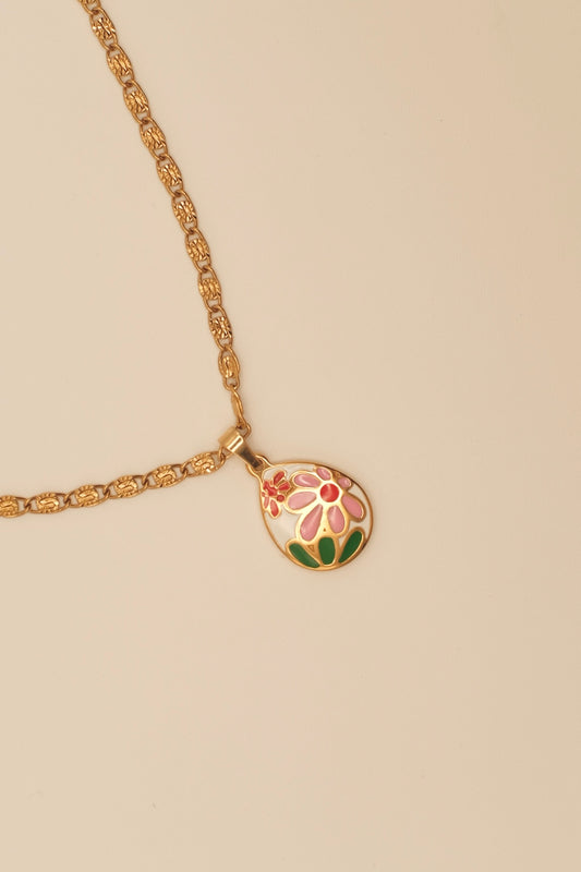Daisy Bloom Pendant Necklace