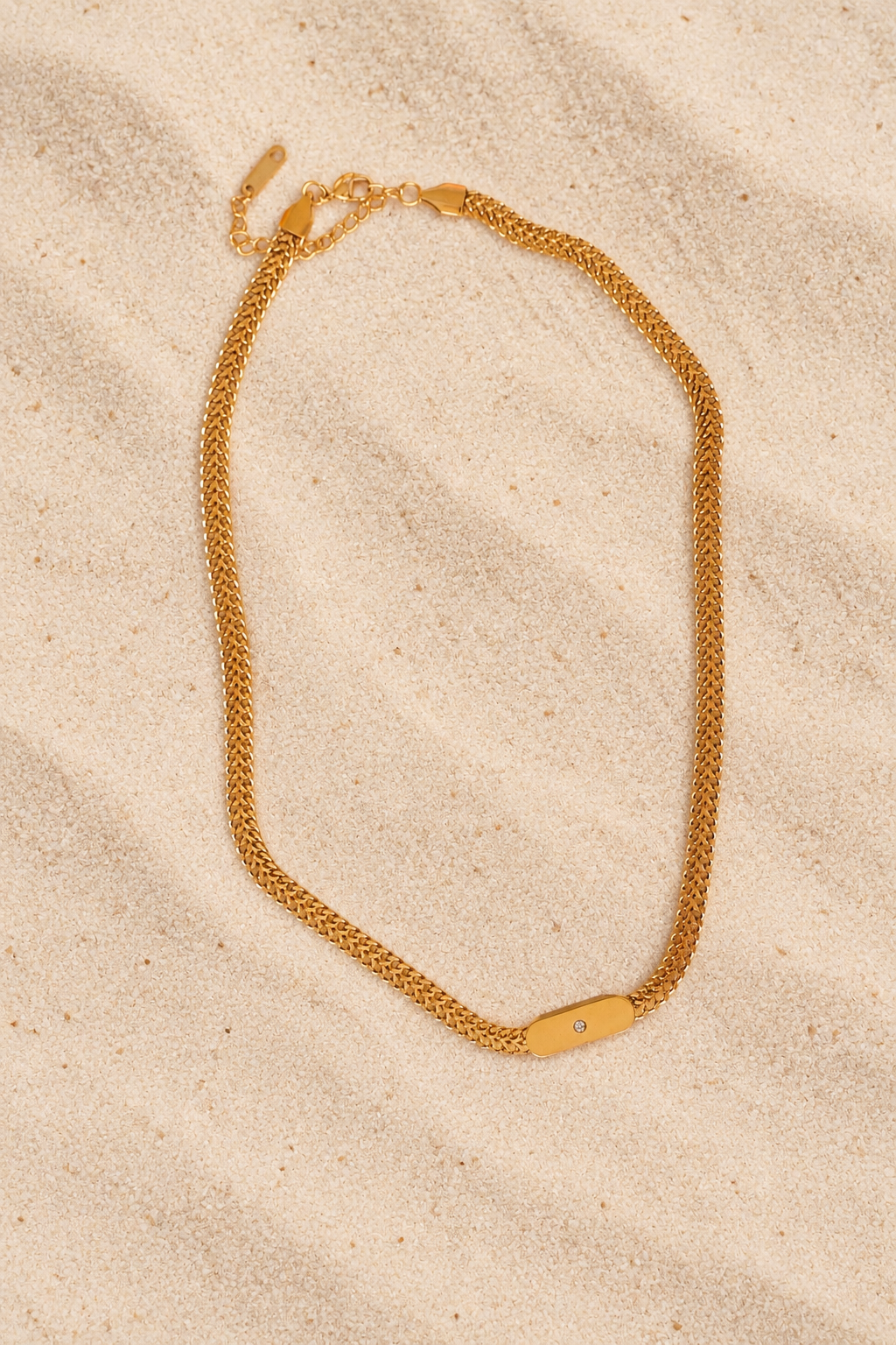 Sola Necklace