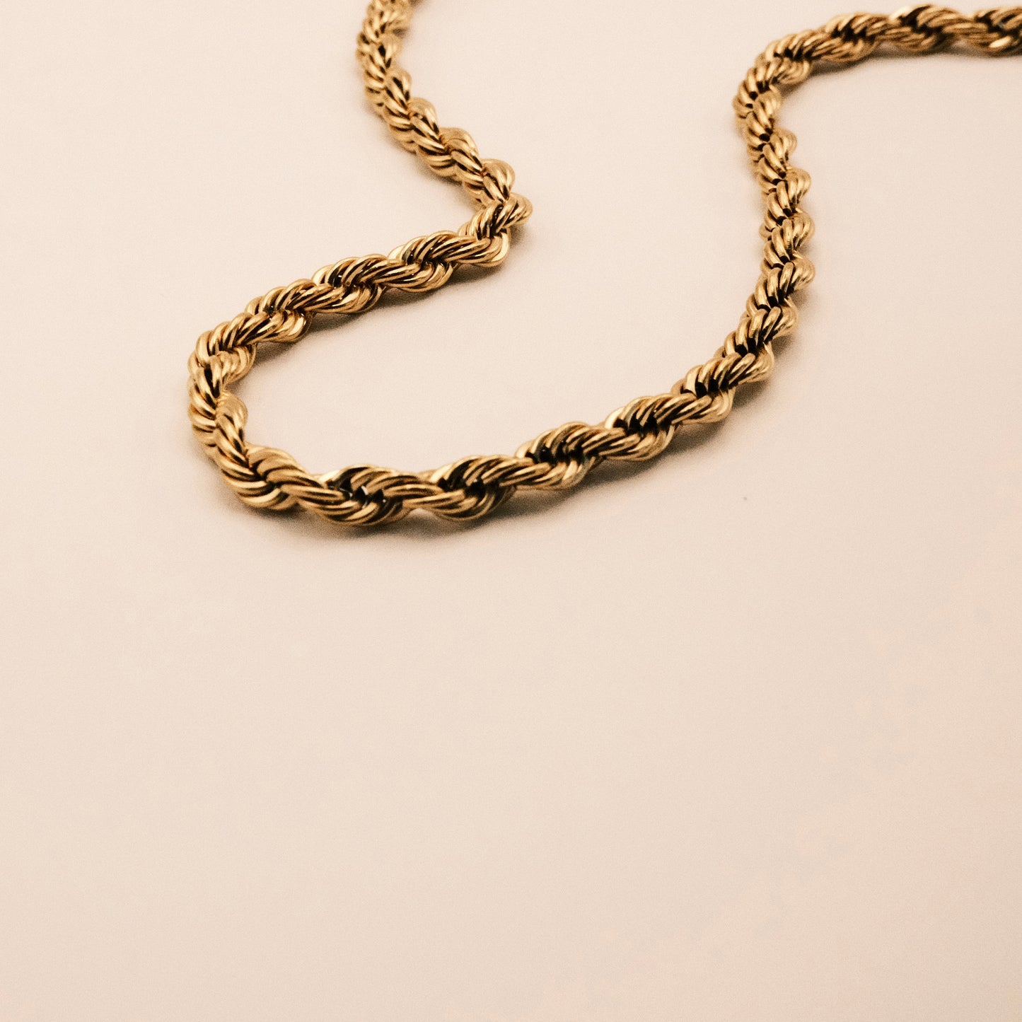 Sunna Twisted Chain Necklace
