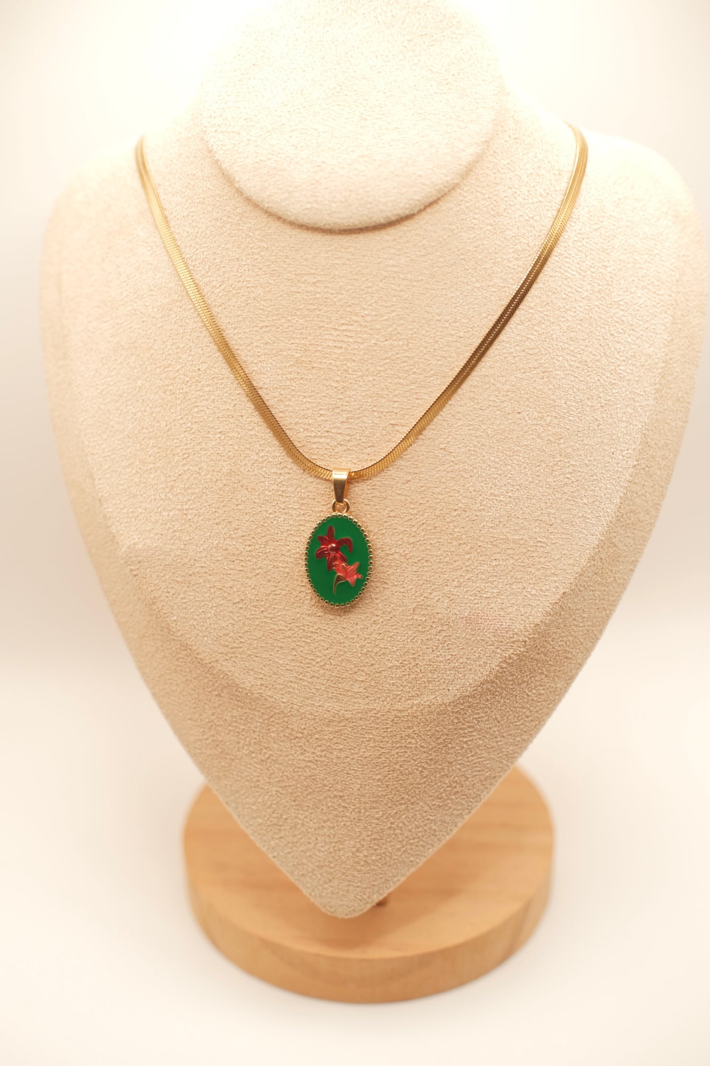 Hibiscus Pendant Necklace