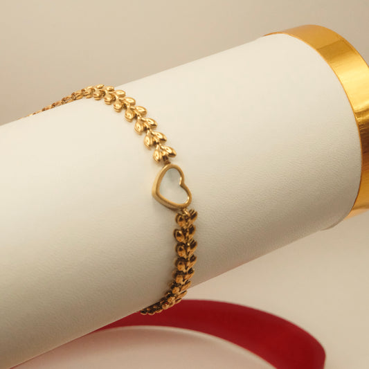 Felicity Heart Pearl Bracelet