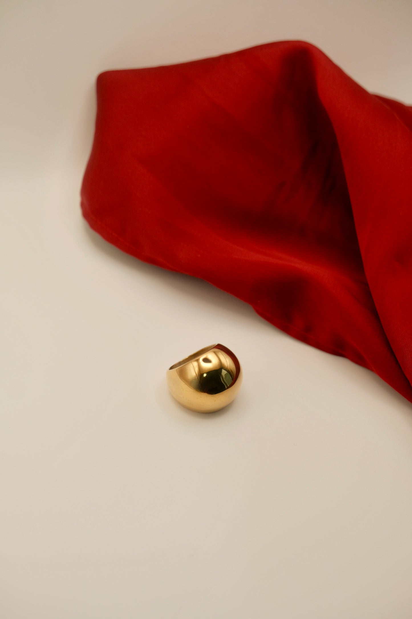 Nova Dome Ring