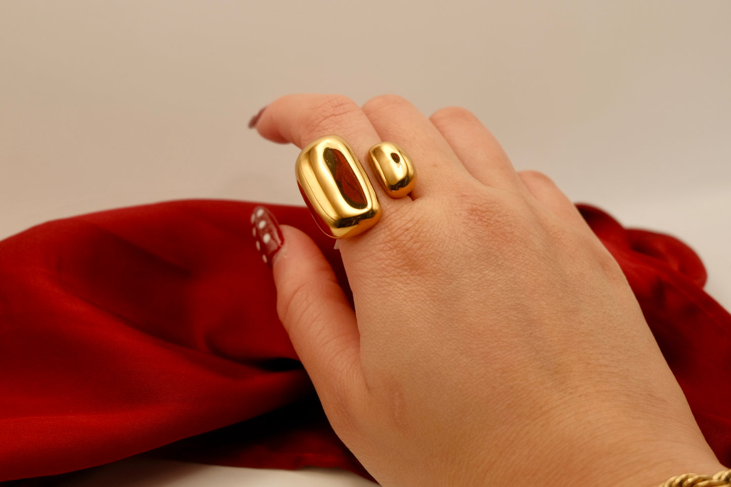 Sculptura Ring
