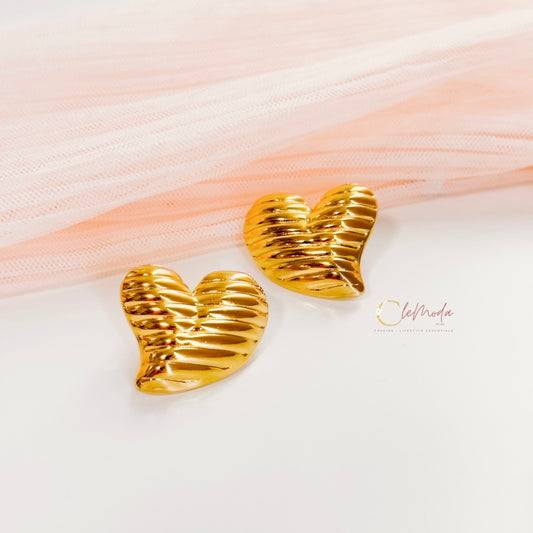 Anya Heart Textured Chunky Earrings