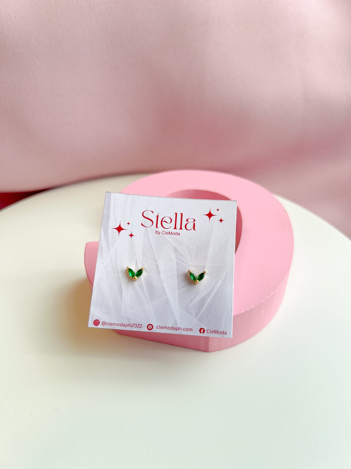 Stella Green Leaf Stud Earrings