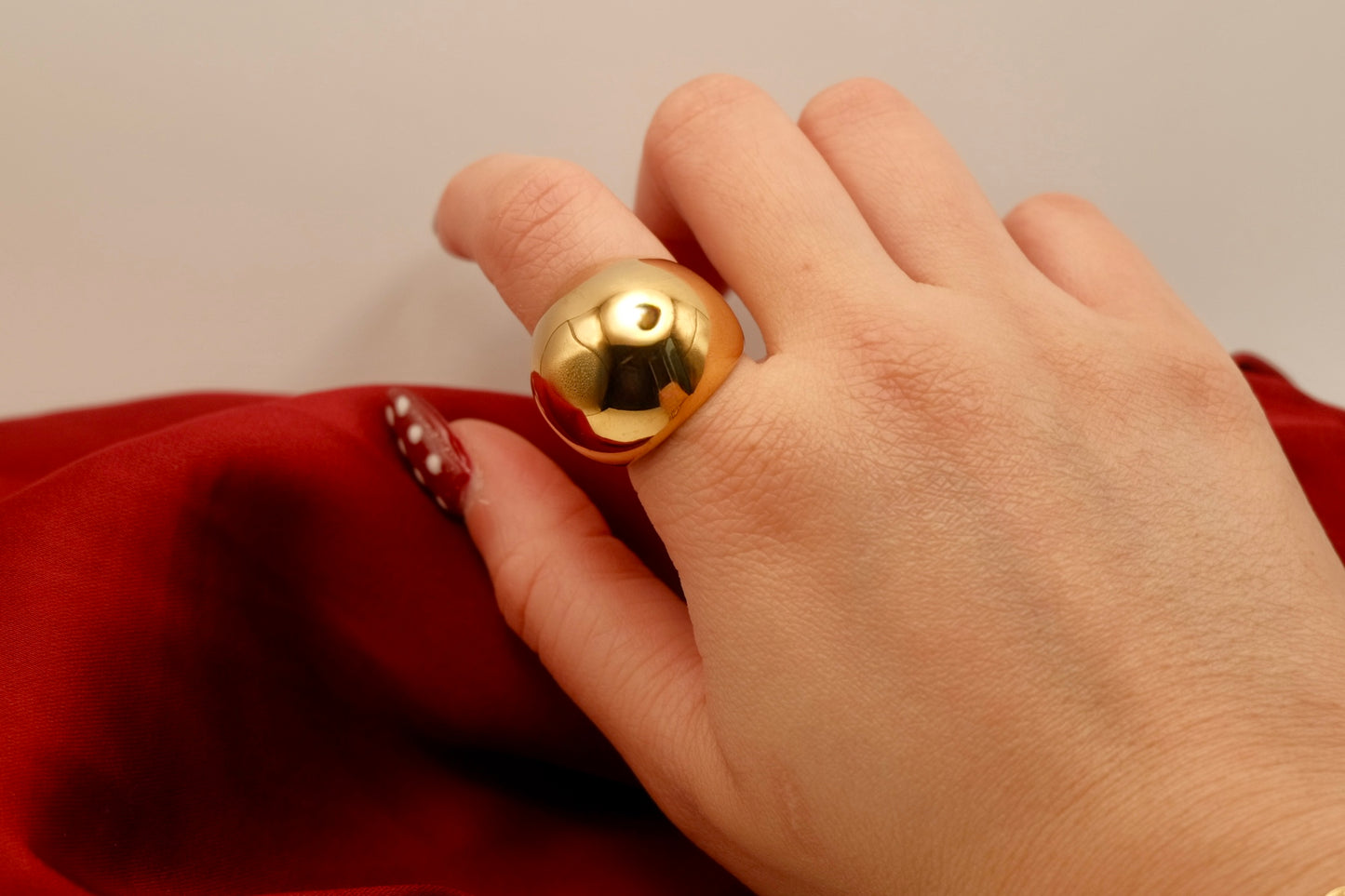Nova Dome Ring