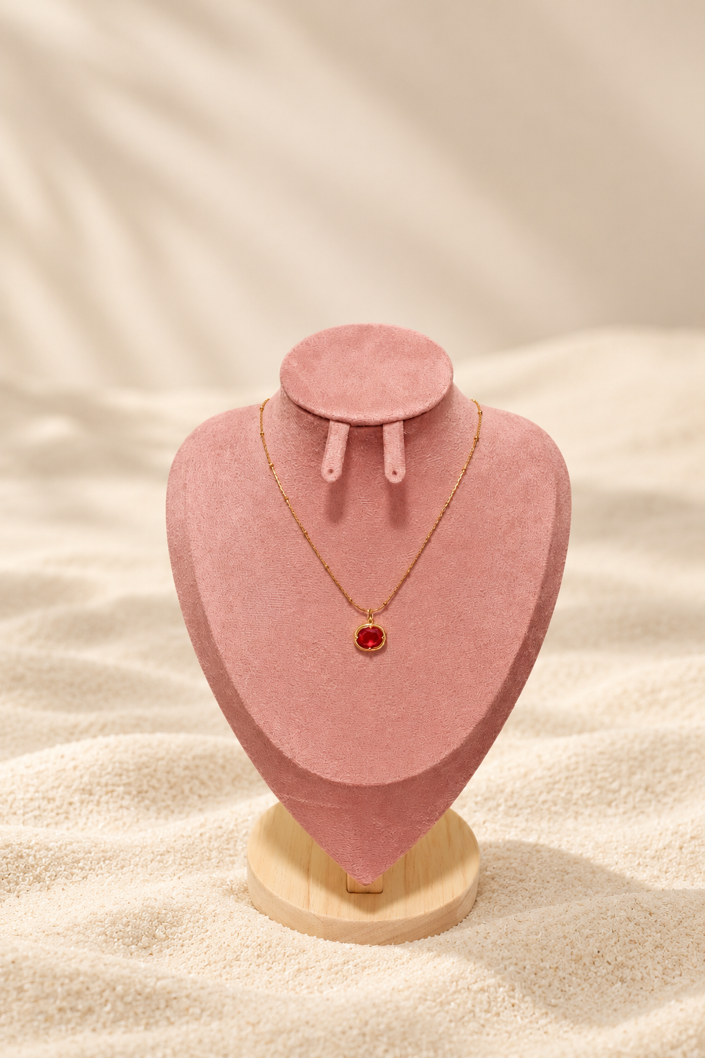 Rosette Necklace