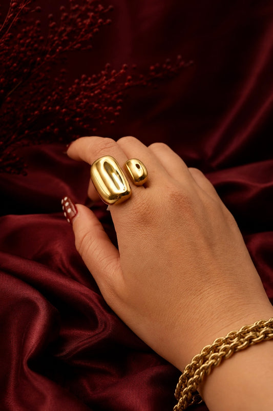 Sculptura Ring
