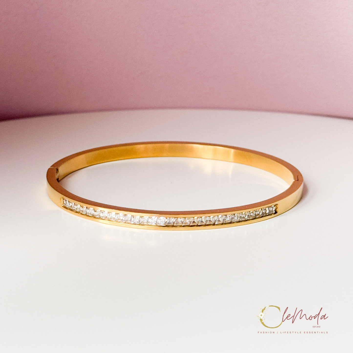 Oro Premium Infinity Zircon Bangle