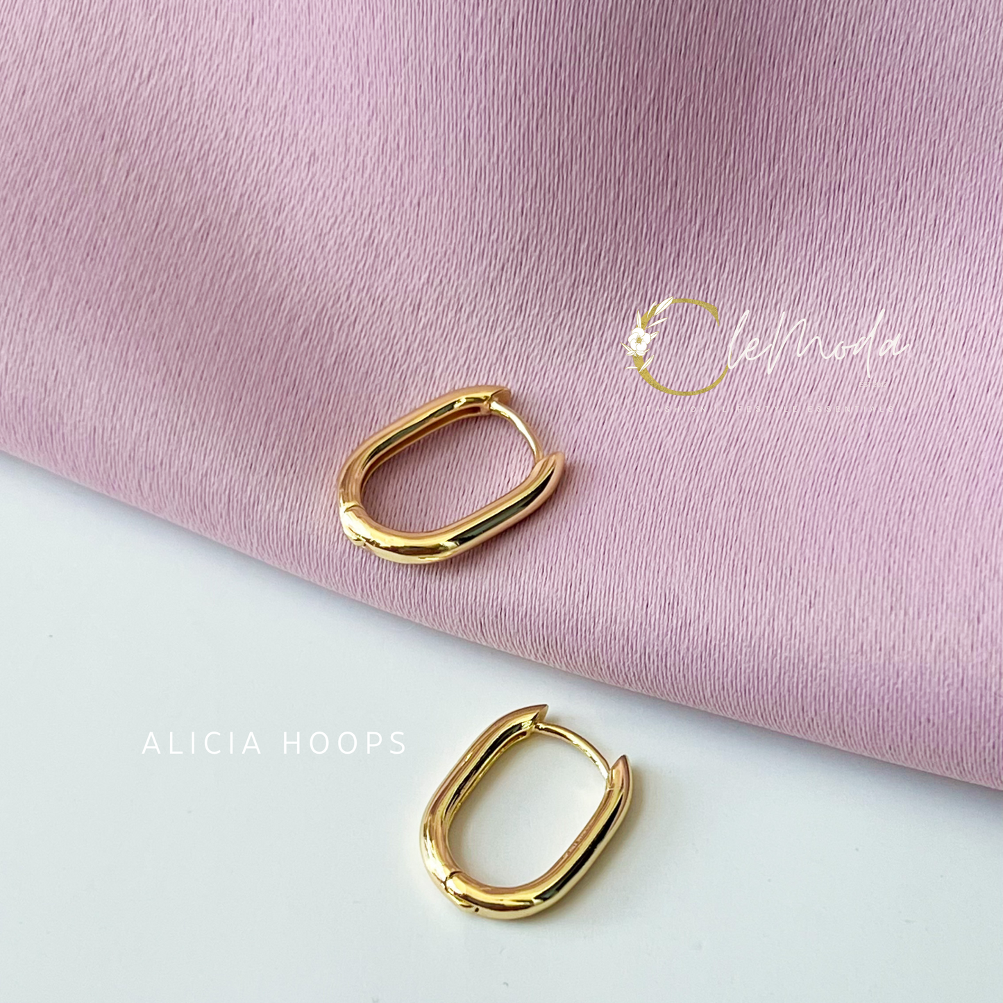 Alicia HOOPS U Earrings