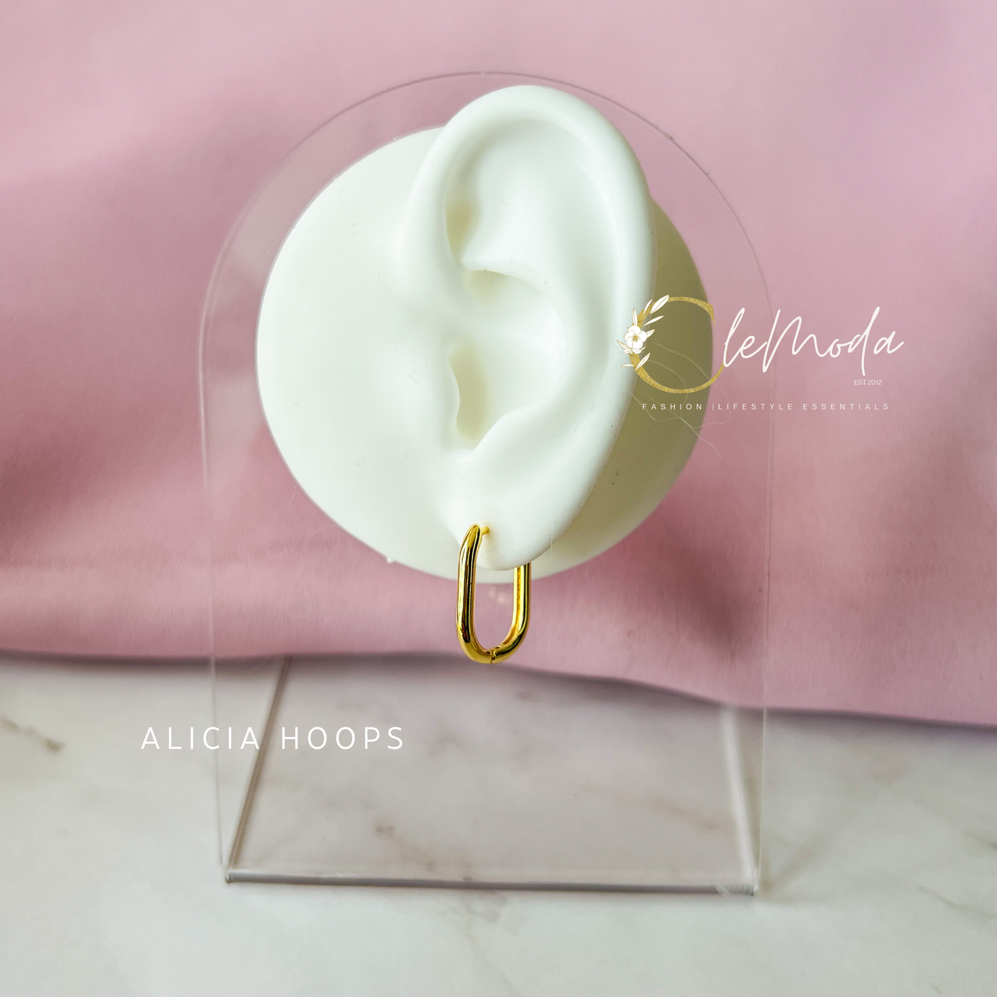 Alicia HOOPS U Earrings